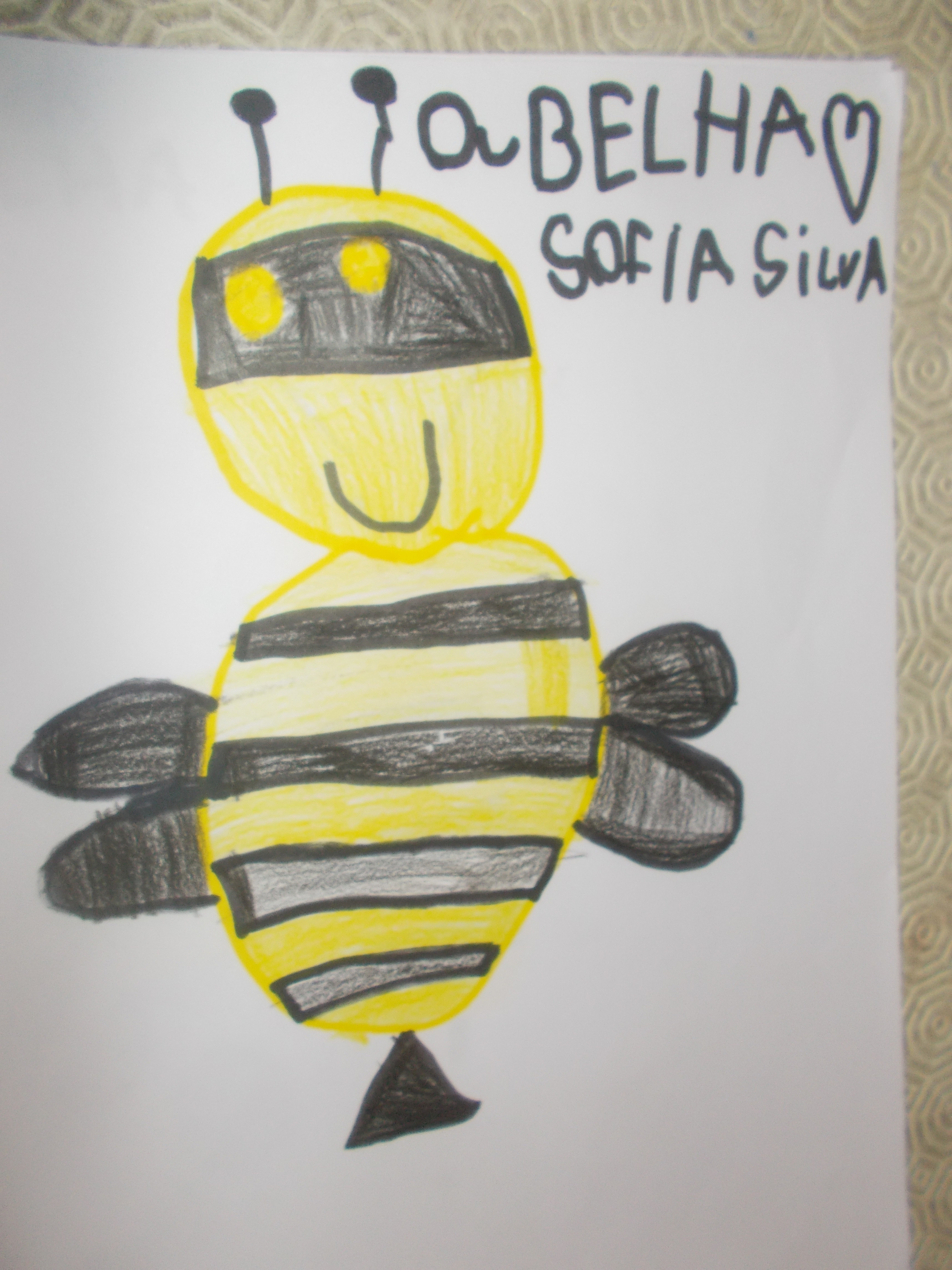 Abelha-desenho da Sofia de 5 anos